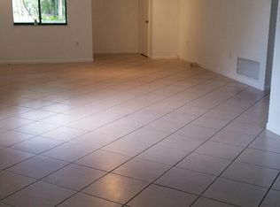 15462 Turnbull Dr, Miami Lakes, FL 33014