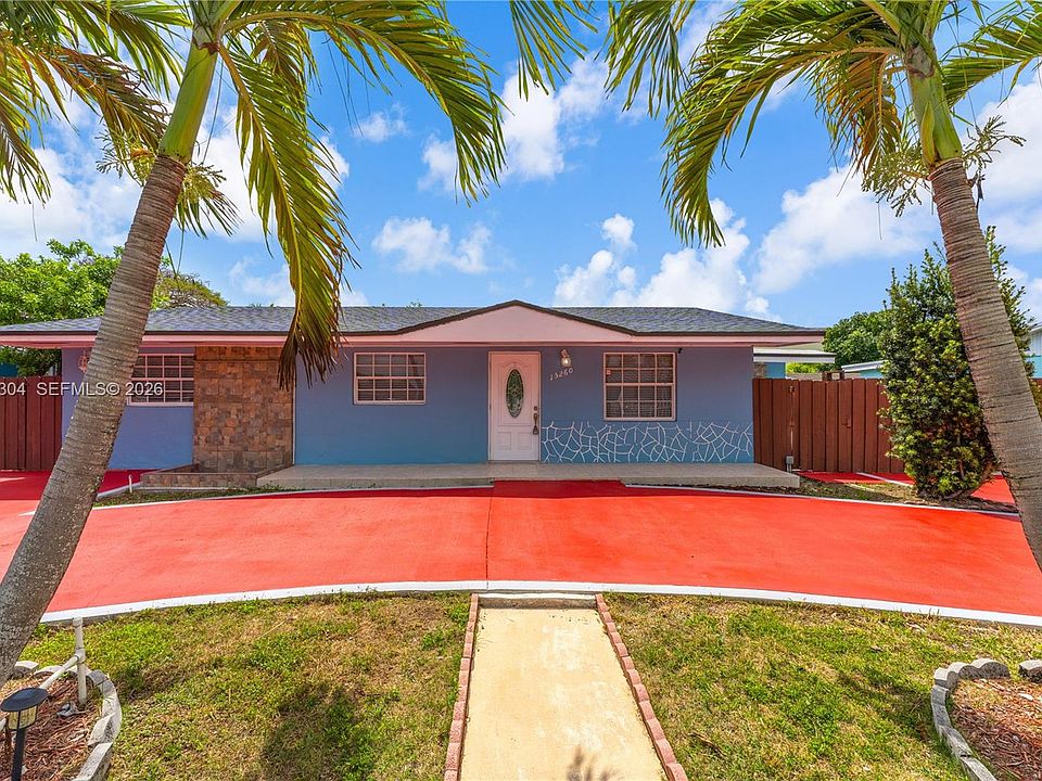 1st image of 15260 SW 308th St