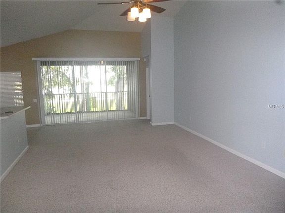 5th image of 2019 River Turia Cir