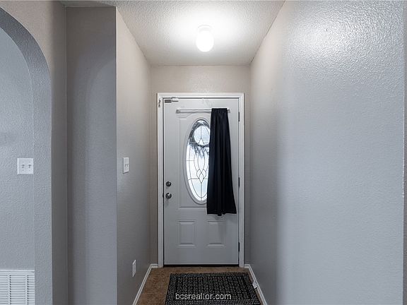 2nd image of 3315 Judythe Ct