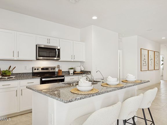 5th image of 5854 E ROSINA DELL Place