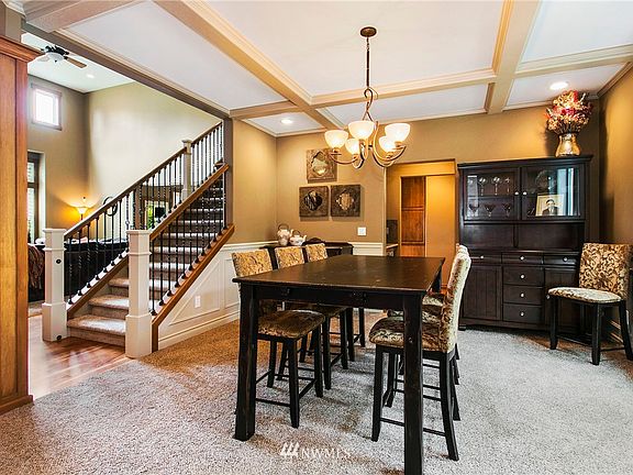4th image of 7820 167th Street SE