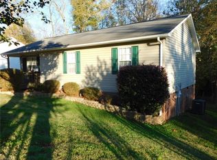 647 Koontz Ave, Thomasville, NC 27360