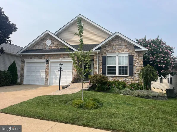 3941 Solstice Ln, Dumfries, VA 22025