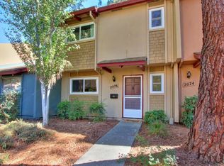 2076 Alta Loma St, Davis, CA 95616