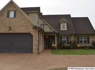 7535 Dunn Ln E, Olive Branch, MS 38654