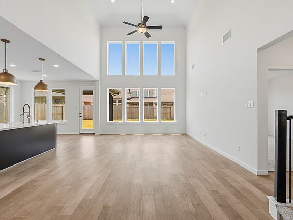 5th image of 4531 Sunny Hazel Ln