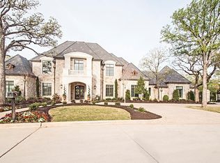 1715 Terra Bella Dr, Roanoke, TX 76262