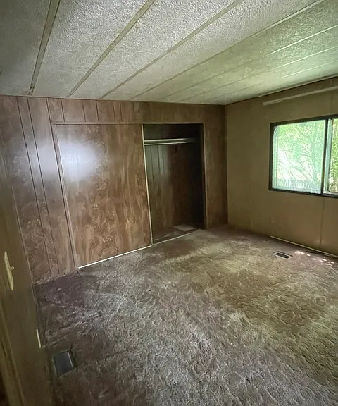 340 E 8 N — Photo 10