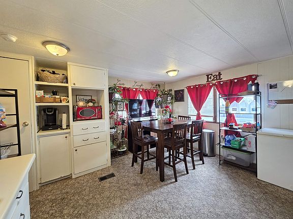 5th image of 4002 W 14th STREET #18