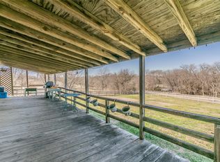 614 Hilltop Trl, Rhome, TX 76078