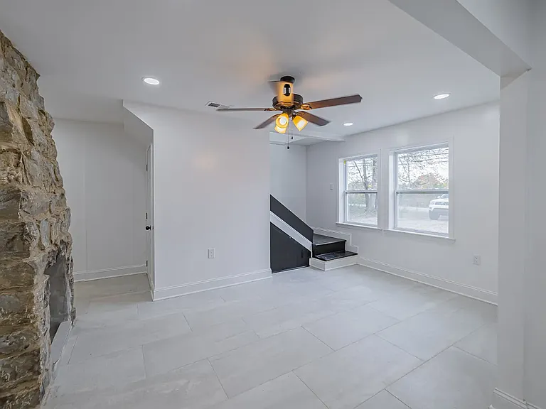 830 Market St — Photo 19
