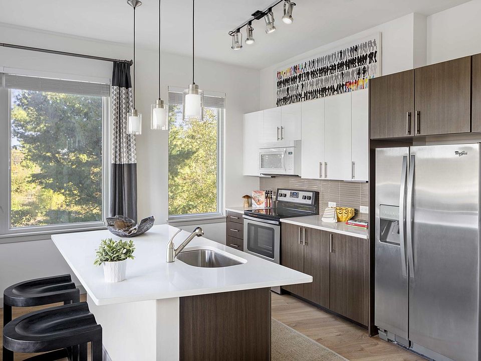 1st image of 165 Cambridgepark Dr #8826010