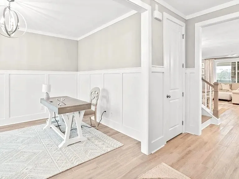 2322 High Bluff Loop — Photo 2