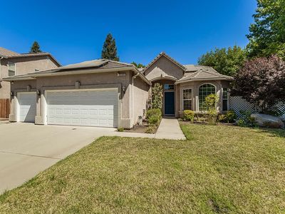 2695 Robinwood Ave, Clovis, CA, 93611
