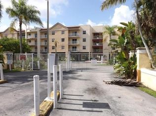 8200 SW 210th St APT 202, Cutler Bay, FL 33189