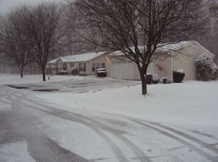 10 White Ln, Etna, OH 43068