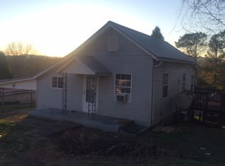 171 2nd St, Copperhill, TN 37317
