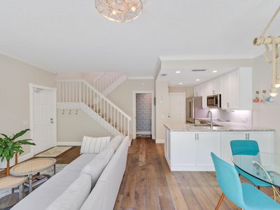 48 Laurel Oaks Circle, Tequesta, FL, 33469