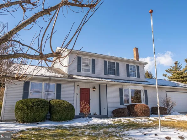 191 Greenbriar Rd, Lewistown, PA 17044