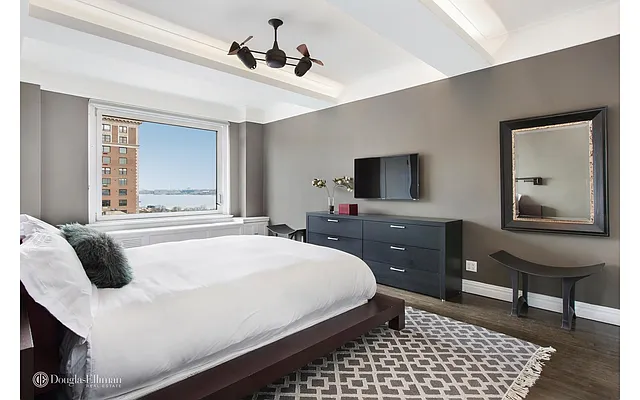 Sold by Douglas Elliman | media 6