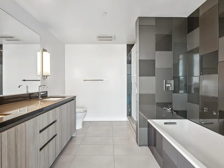 718 Long Bridge St #800 — Photo 30