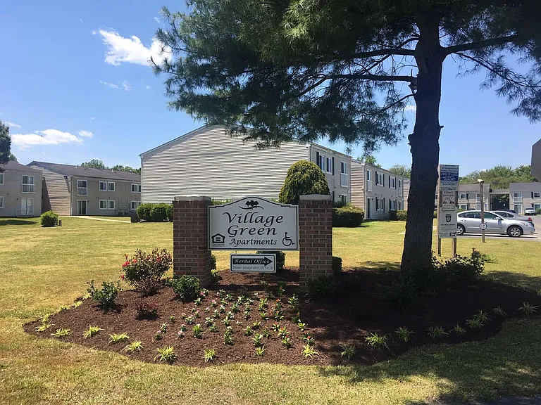 Village Green Apartments — Photo 4