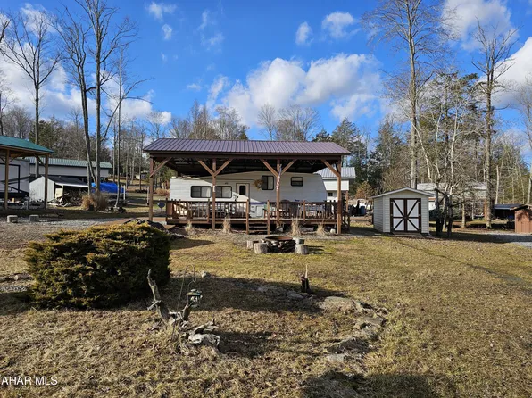121 Sunflower Ln, Flinton, PA 16640