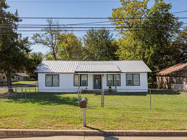 392 County Road 186 E, Kilgore, TX 75662
