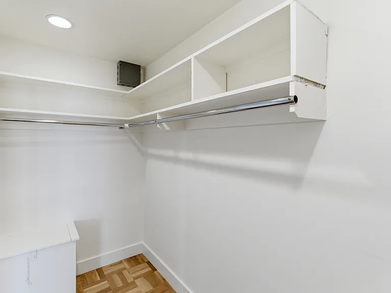 1310 Jones Street — Photo 85