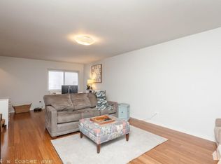 2254 W Foster Ave #1015, Chicago, IL 60625
