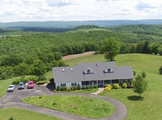 352 McCurdy Trl, Ligonier, PA 15658