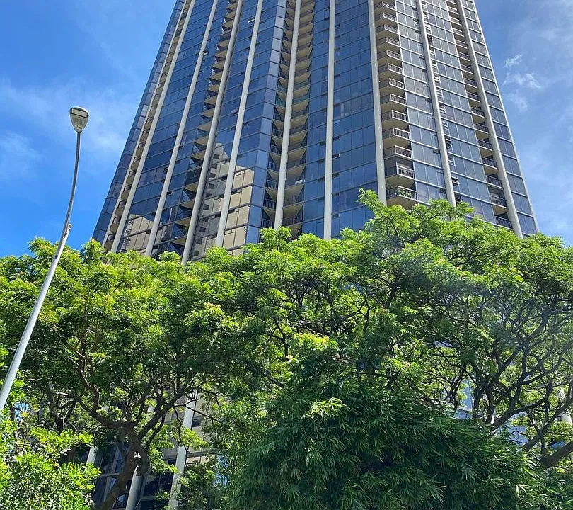 60 N Beretania St #3302