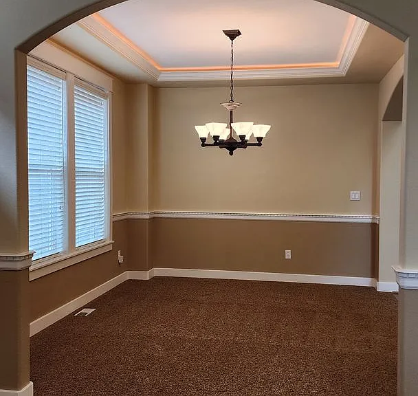 3819 Cameron Dr NE — Photo 9