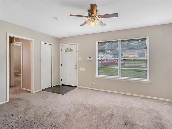 4th image of 1509 Woodcrest Dr
