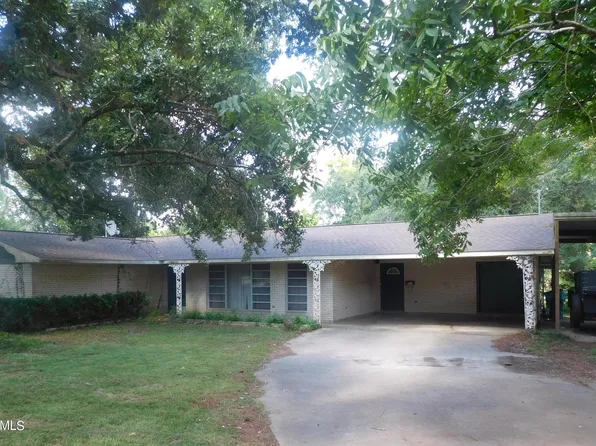 1537 Parkview Dr, Opelousas, LA 70570