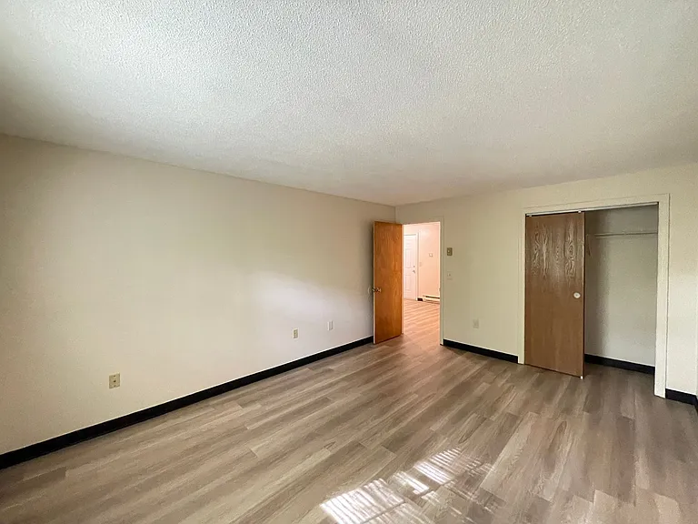 185 Loudon Rd #12 — Photo 10