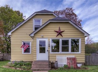 352 Maynard St, Chippewa Falls, WI 54729