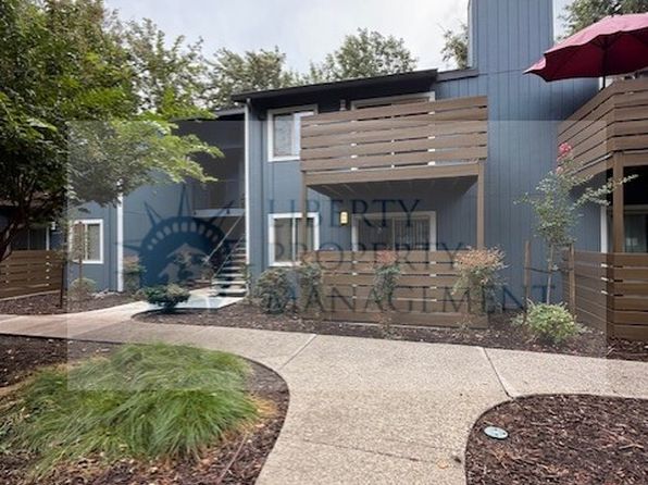 504 Northbank Ct APT 62