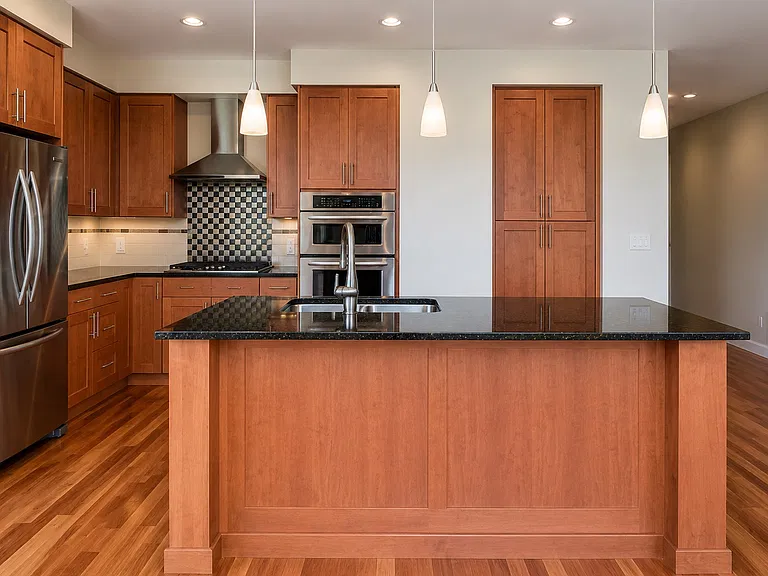 10610 NE 9th Pl #2107 — Photo 5