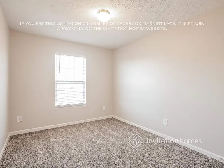 8712 Ambonnay Dr — Photo 10
