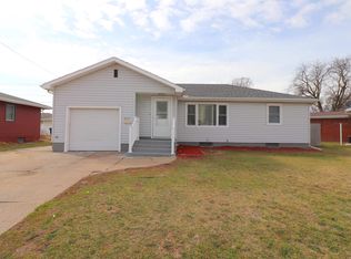 2217 25th St, Columbus, NE 68601