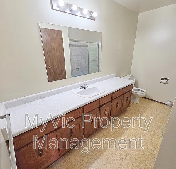 4804 46th Ave — Photo 11
