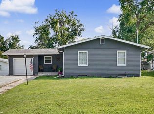 808 E Madison St, Mount Pleasant, IA 52641