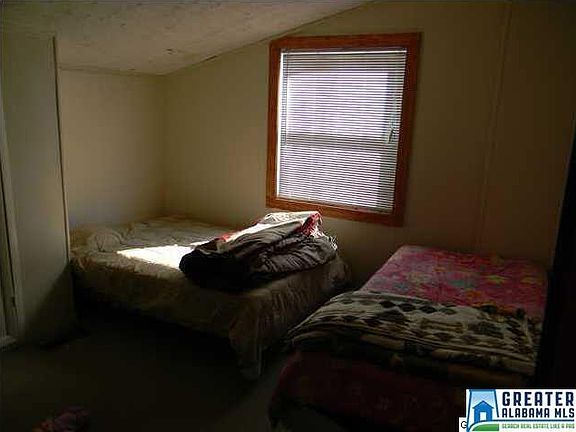4th image of 310 Thomas Ln