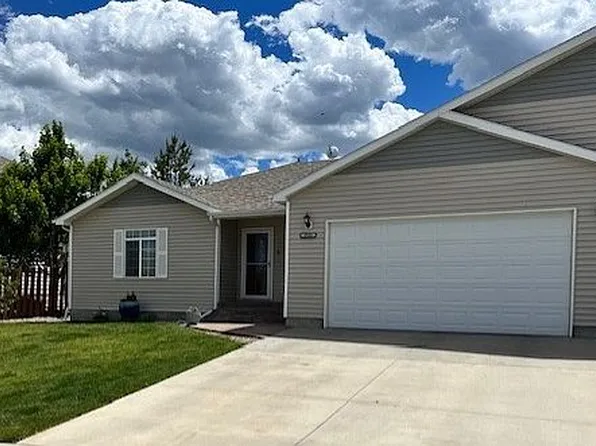 1731 E 27th St, Casper, WY 82601