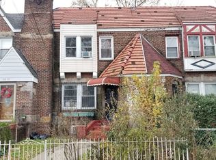 21220 Nashville Blvd, Cambria Heights, NY 11411