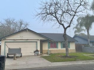 2537 Stoneridge Dr, Modesto, CA 95355