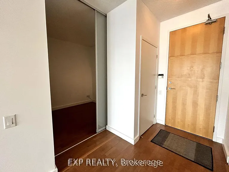 33 Mill St #2305 — Photo 4