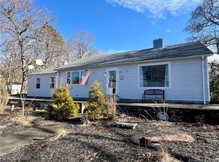530 Wauregan Rd, Killingly, CT 06239